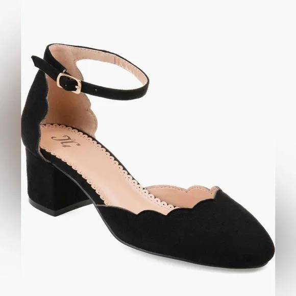 Journee Edna Women's High Heel Pumps - Picture 3 of 12